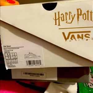 HARRY POTTER VANS